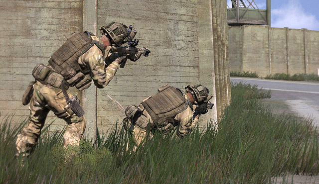 2 players using High/Low stacking to maximize fire around a corner